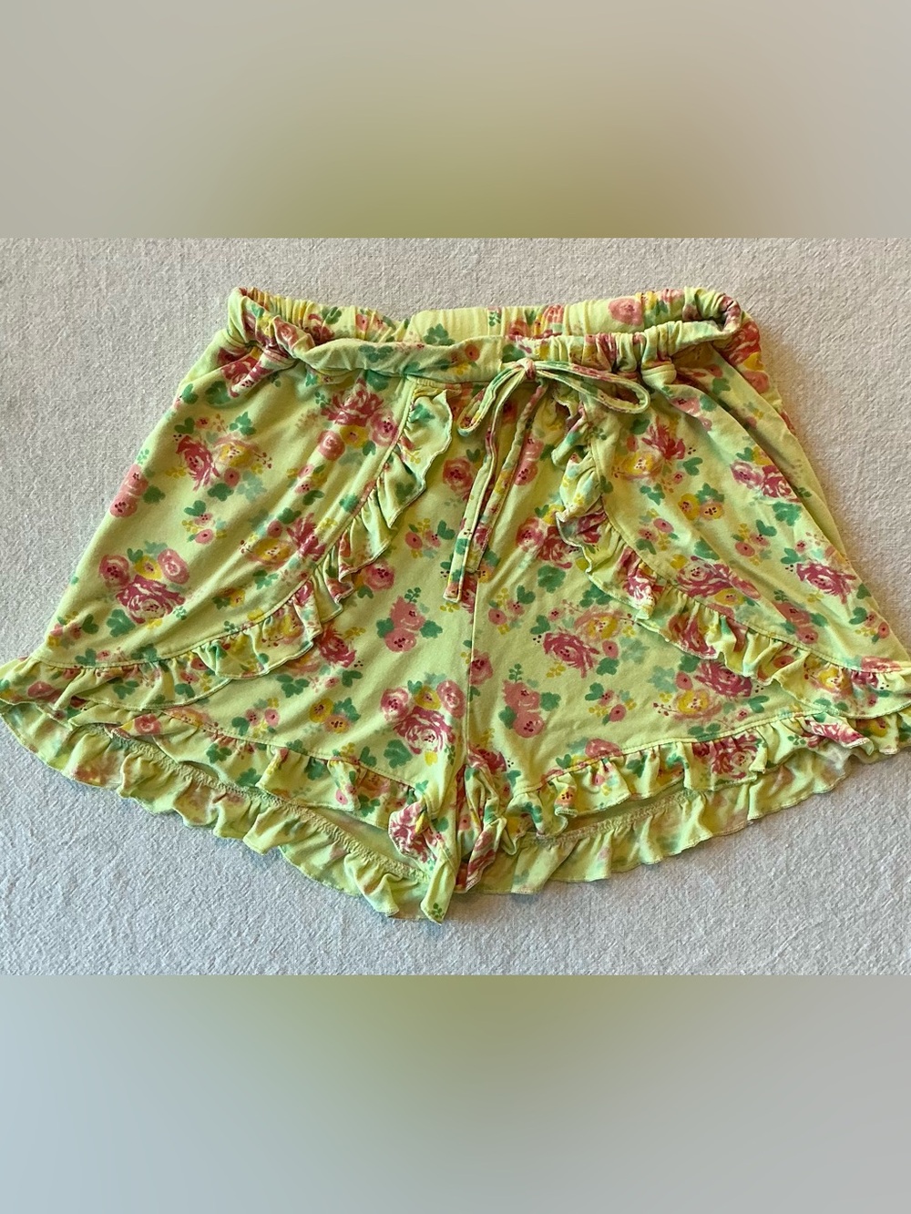 Matilda Jane Women’s Yellow Flowy Elastic Waist Shorts | Size XS
